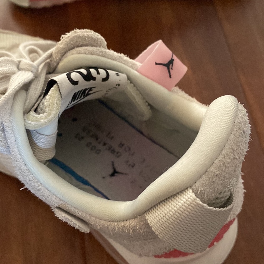 Jordan Ma2 light bone - Picture 4 of 8